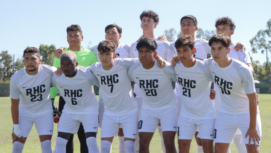 Men’s Soccer looks impressive against Santiago Canyon