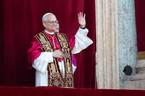 Newly elected Pope Leo XIV, Cardinal Robert F. Prevost of the U.S., appears on the balcony of St. Peter's Basilica at the Vatican, May 8, 2025. REUTERS/Claudia Greco